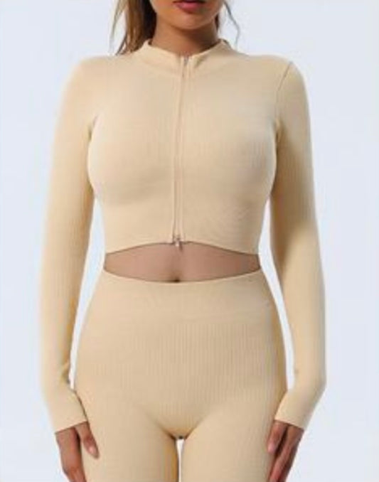 LONGSLEEVE RIBBED TOP